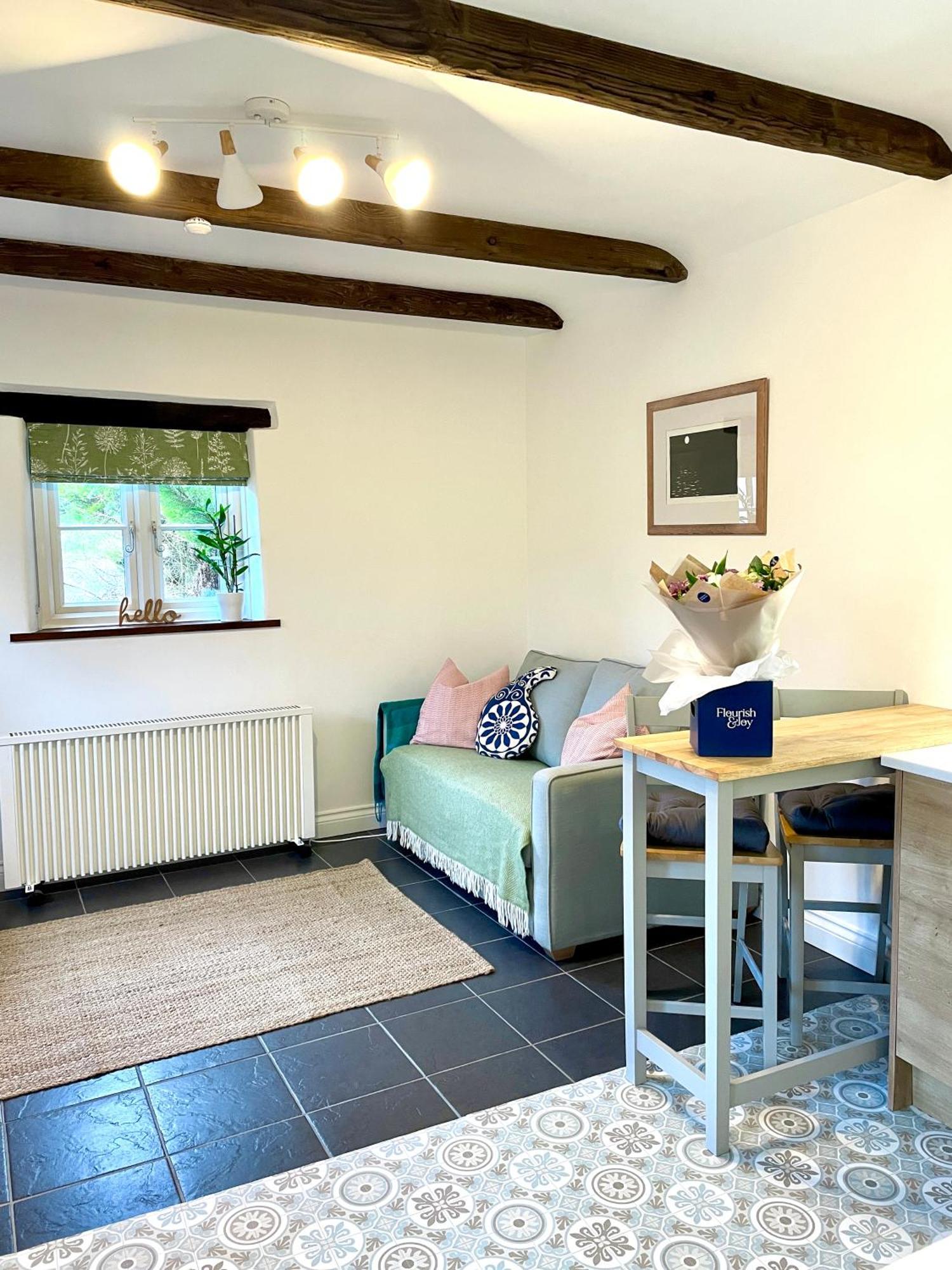 The Cowshed - Cottage In Cornwall Jacobstow 外观 照片